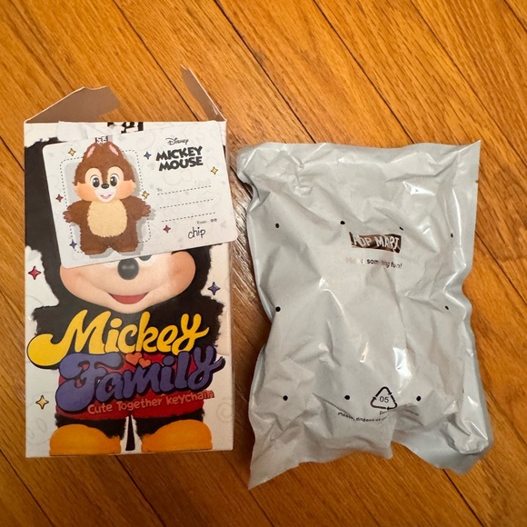 Disney Pop Mart Confirmed Chip bag unopened - Picture 1 of 3